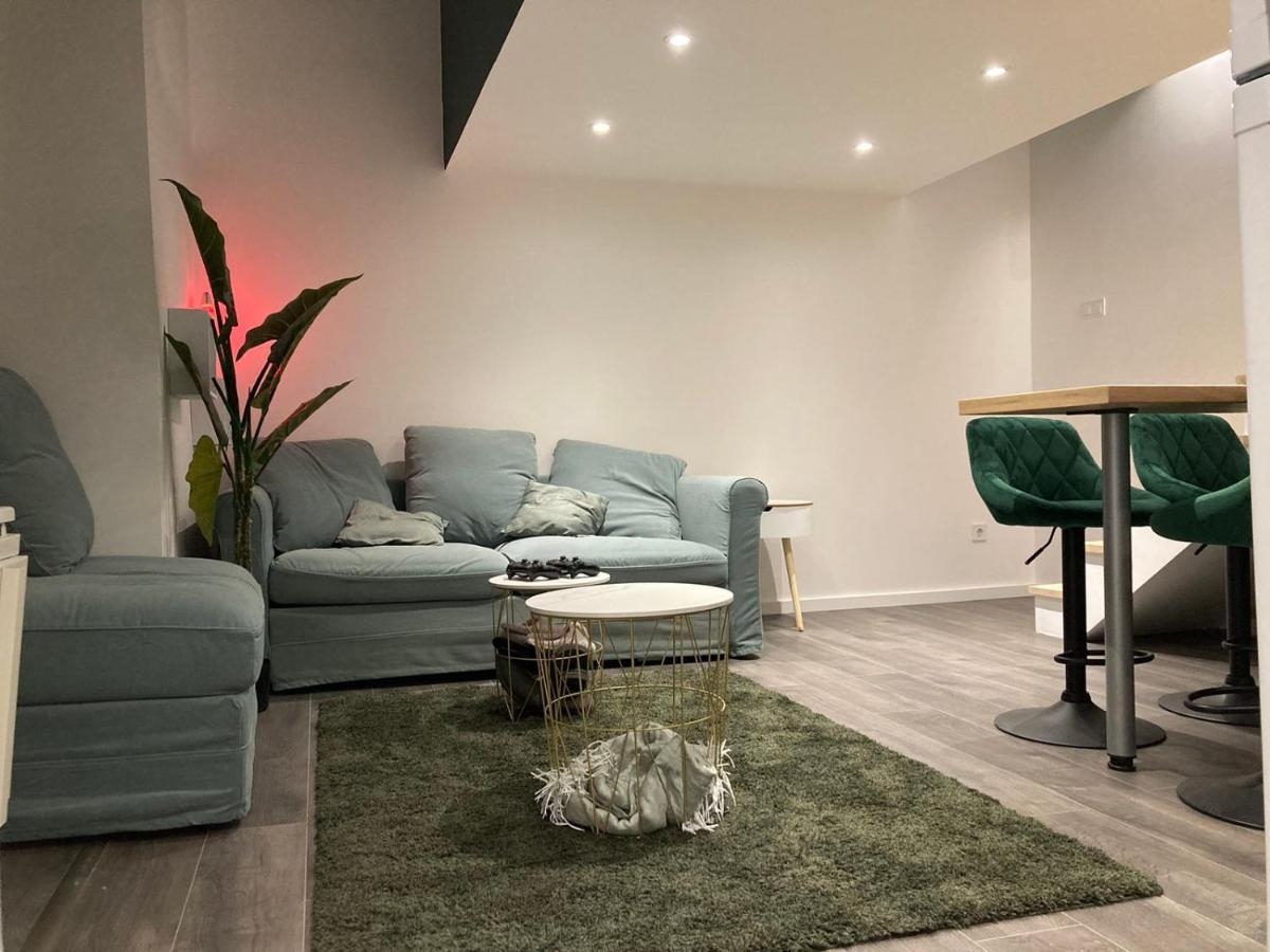 Full Equipment Designed Apartment In The Heart Of Budapest For 4 People Dış mekan fotoğraf