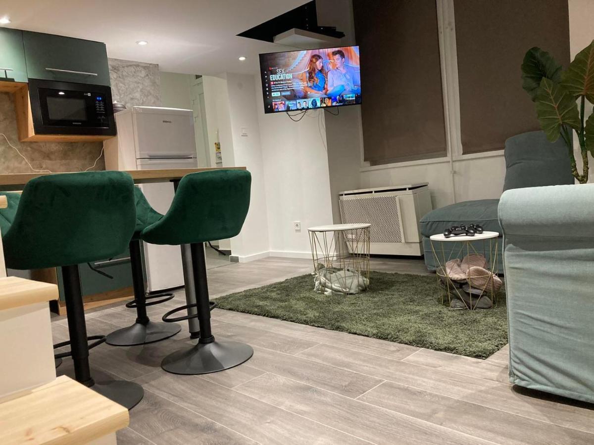 Full Equipment Designed Apartment In The Heart Of Budapest For 4 People Dış mekan fotoğraf