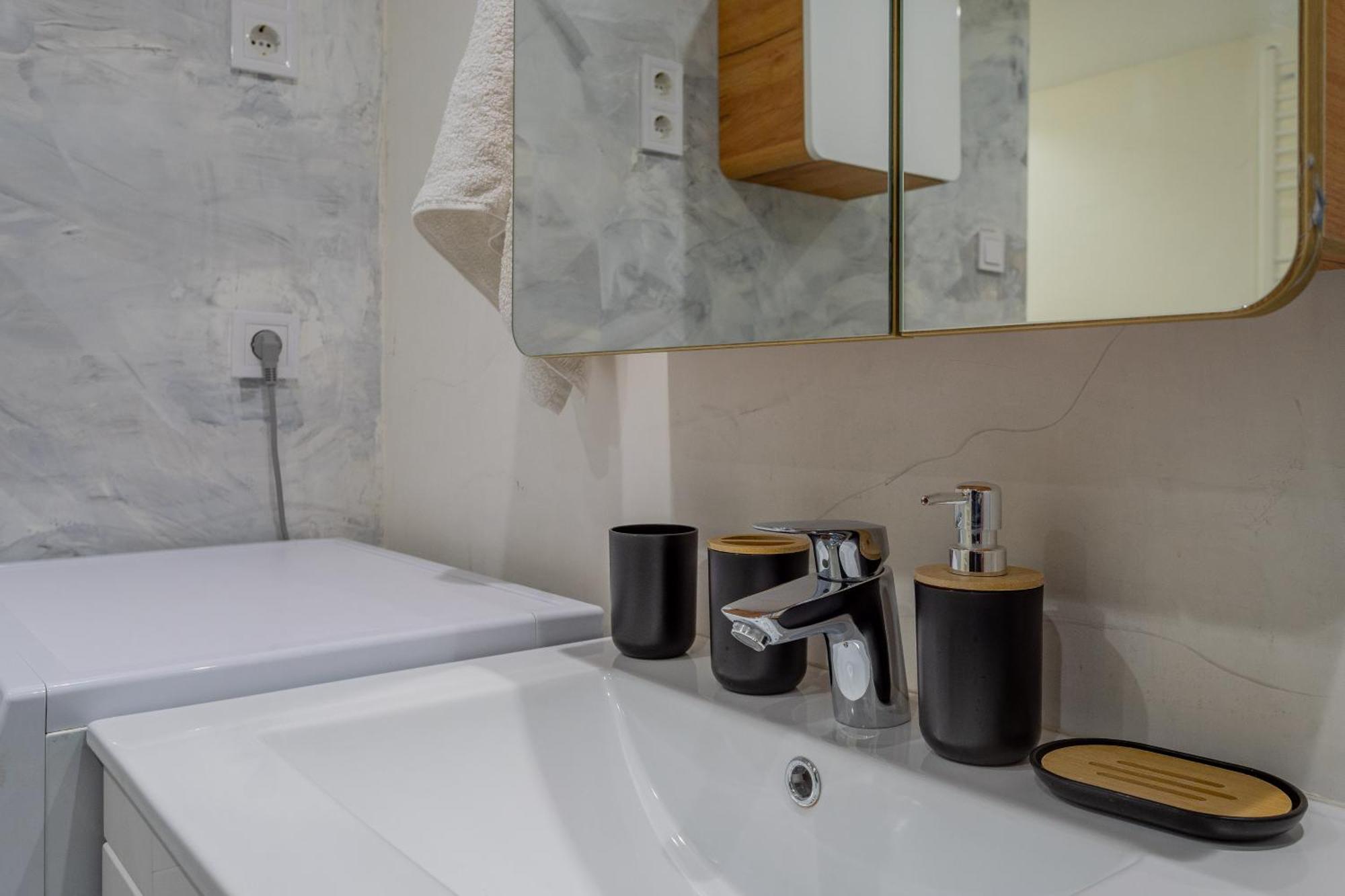 Full Equipment Designed Apartment In The Heart Of Budapest For 4 People Dış mekan fotoğraf