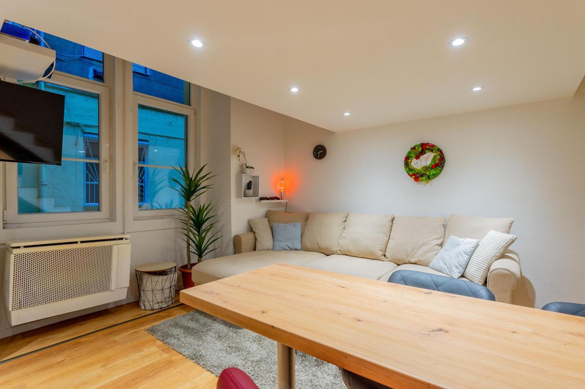 Full Equipment Designed Apartment In The Heart Of Budapest For 4 People Dış mekan fotoğraf