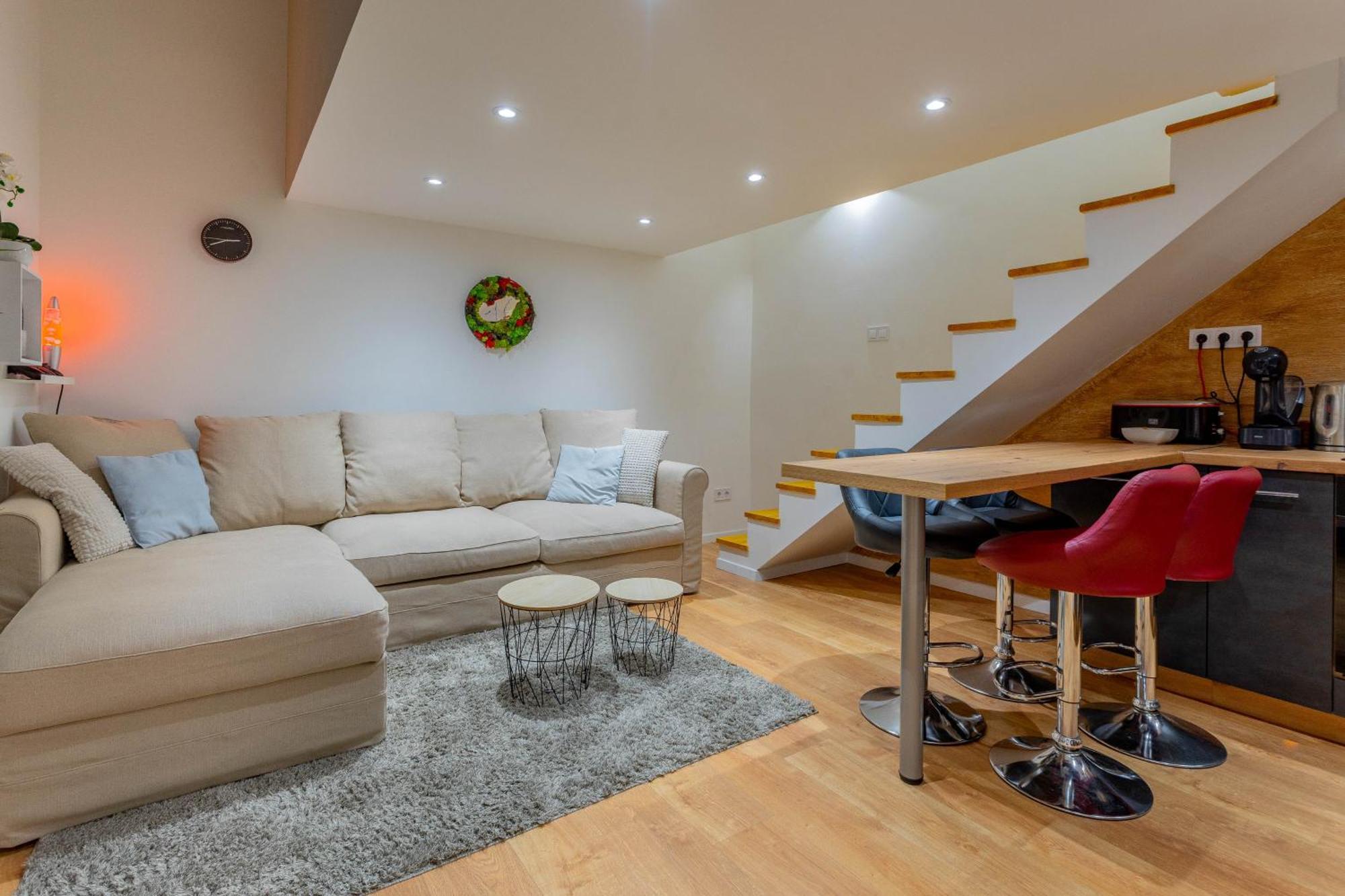 Full Equipment Designed Apartment In The Heart Of Budapest For 4 People Dış mekan fotoğraf